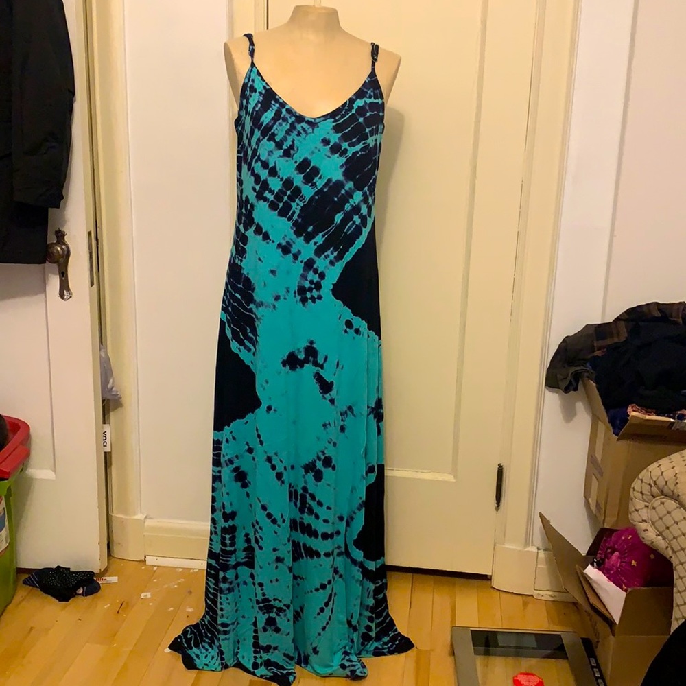 Gorgeous sexy tye-dye maxi dress